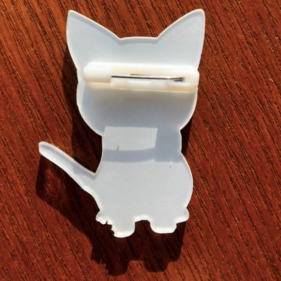 Happy Kitty Pin - Picture 4 of 4